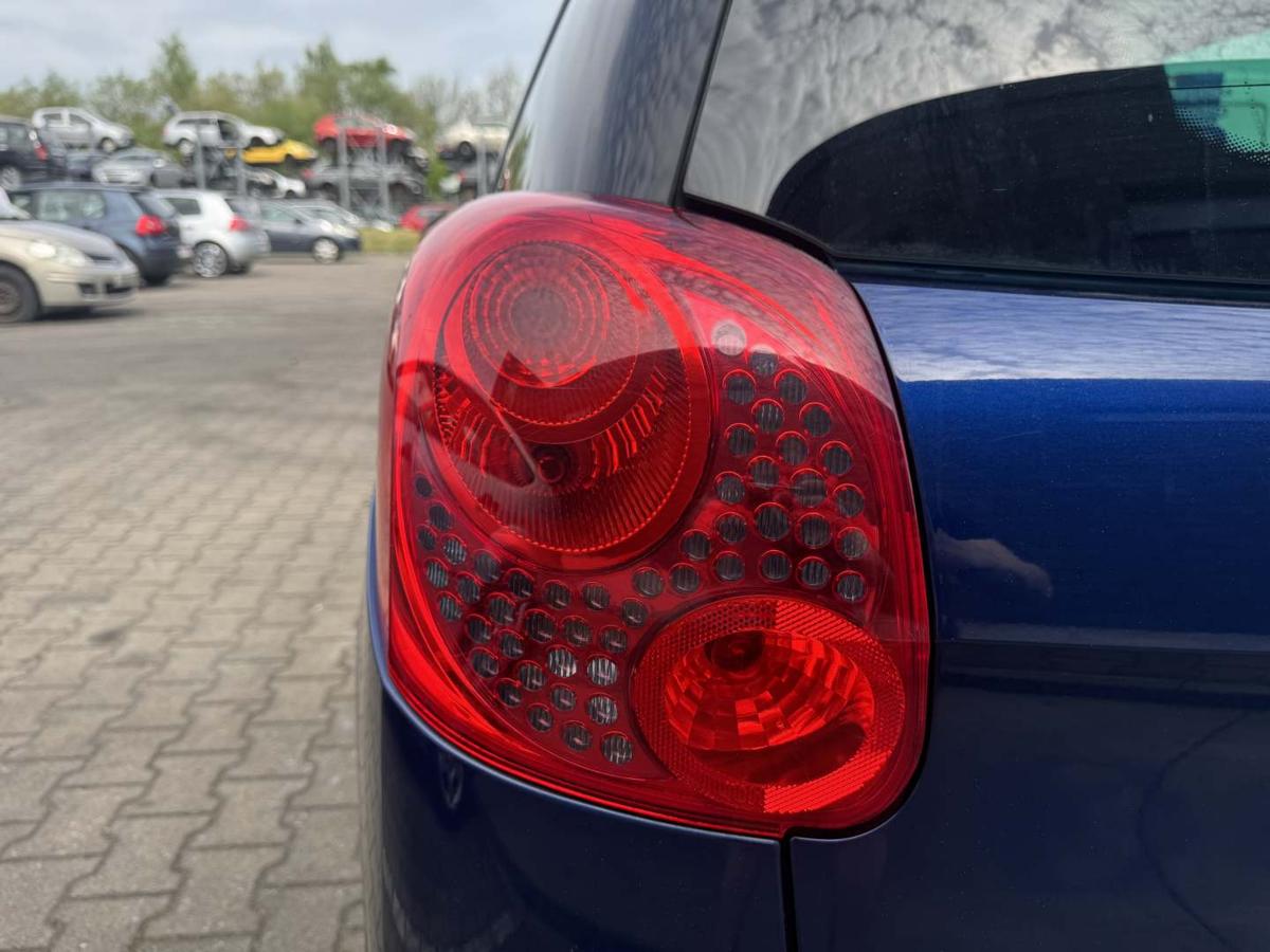 Peugeot 207SW original R&uuml;cklicht R&uuml;ckleuchte Schlussleuchte links Kombi Bj.2009